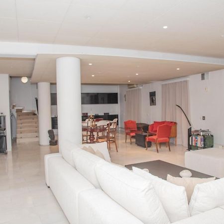 Theodore'S Maisonette Next To The Metro Station Athens Ngoại thất bức ảnh
