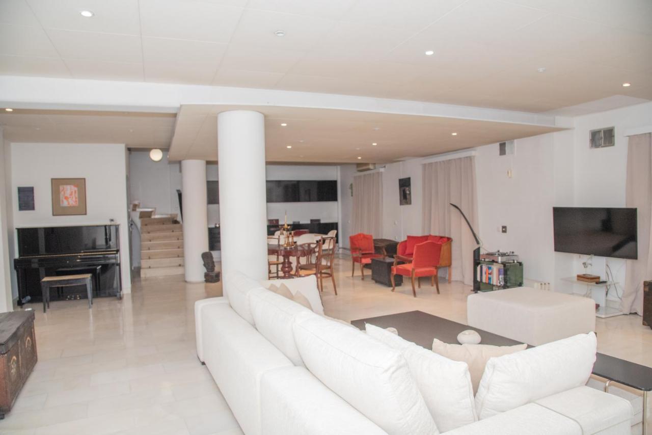 Theodore'S Maisonette Next To The Metro Station Athens Ngoại thất bức ảnh