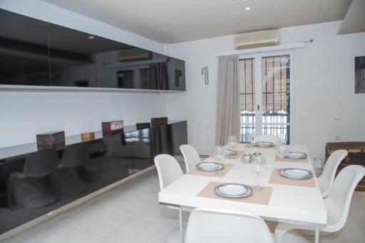 Theodore'S Maisonette Next To The Metro Station Athens Ngoại thất bức ảnh