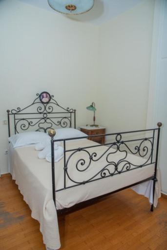 Theodore'S Maisonette Next To The Metro Station Athens Ngoại thất bức ảnh